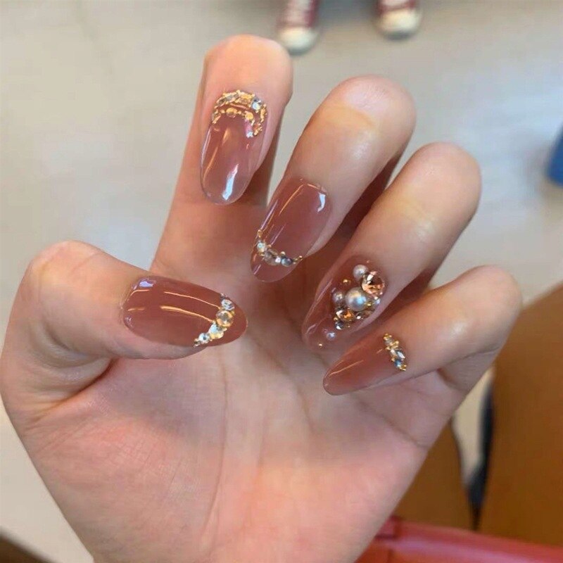 24 Pcs Nude Color nail tips Women Wearable Fake press on Nails with Diamond Short Round Full Cover artificial nails with Glue humolife