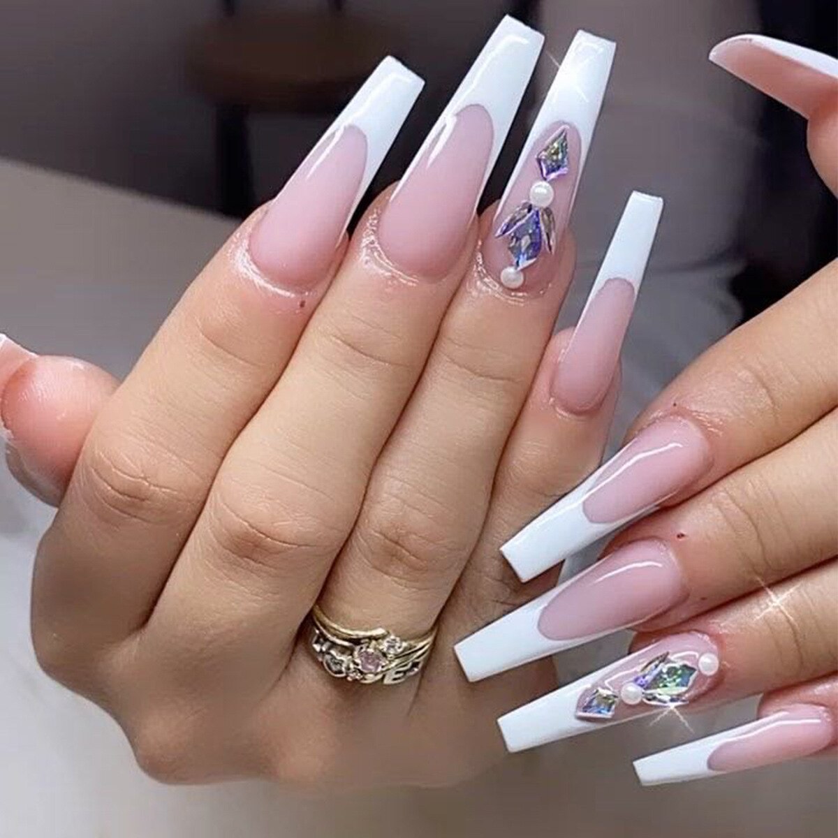 24pcs Long Coffin False Nails With Glue Wearable Ballerina Fake Nails With Design Rhinestone Full Cover Nail Tips Press On Nails humolife
