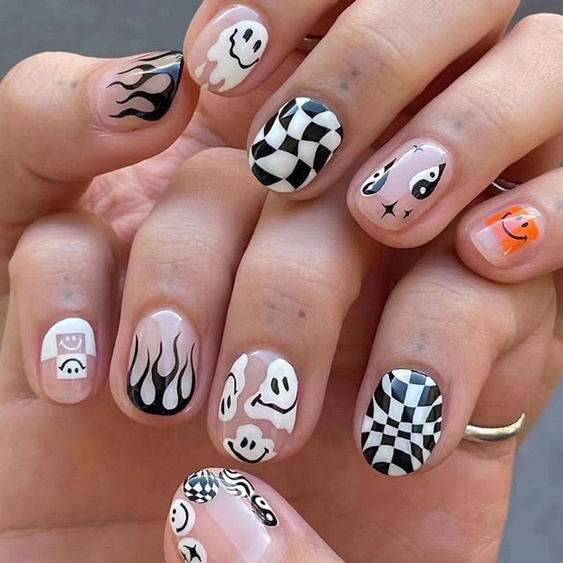 24Pcs Halloween False Nails Wearable French Long Fake Nails Coffin Ballet Press on Nail Black Pumpkin Patch Design Manicure Tips humolife